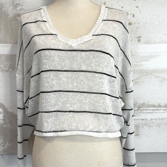 Striped Cropped Boutique V-Neck Lightweight Sweater - Picture 1 of 4